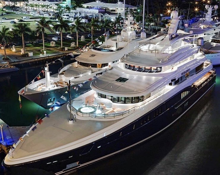 Yacht docked at Pier Sixty-Six Marina in Fort Lauderdale at night